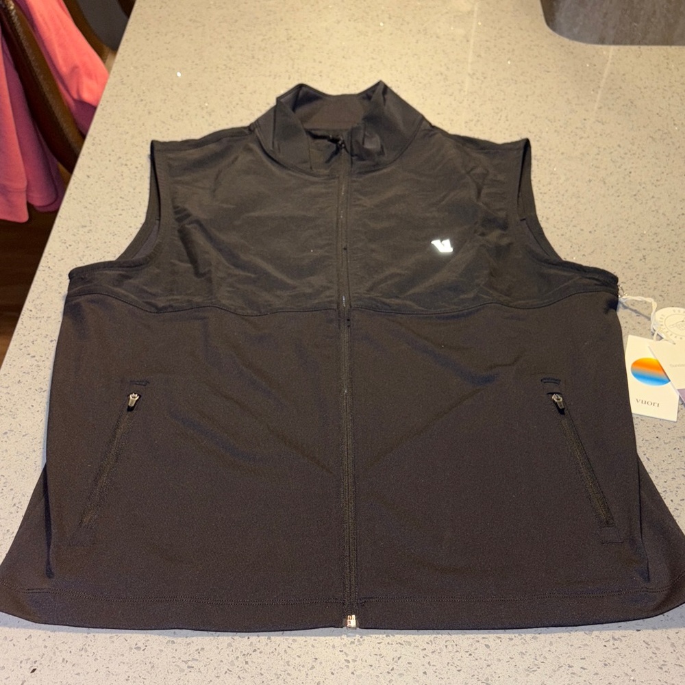Vuori Men's Black Zip-Up Vest